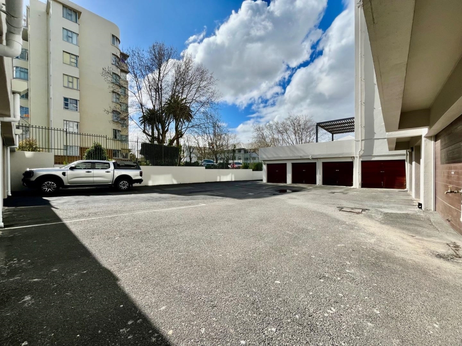 3 Bedroom Property for Sale in Wynberg Upper Western Cape